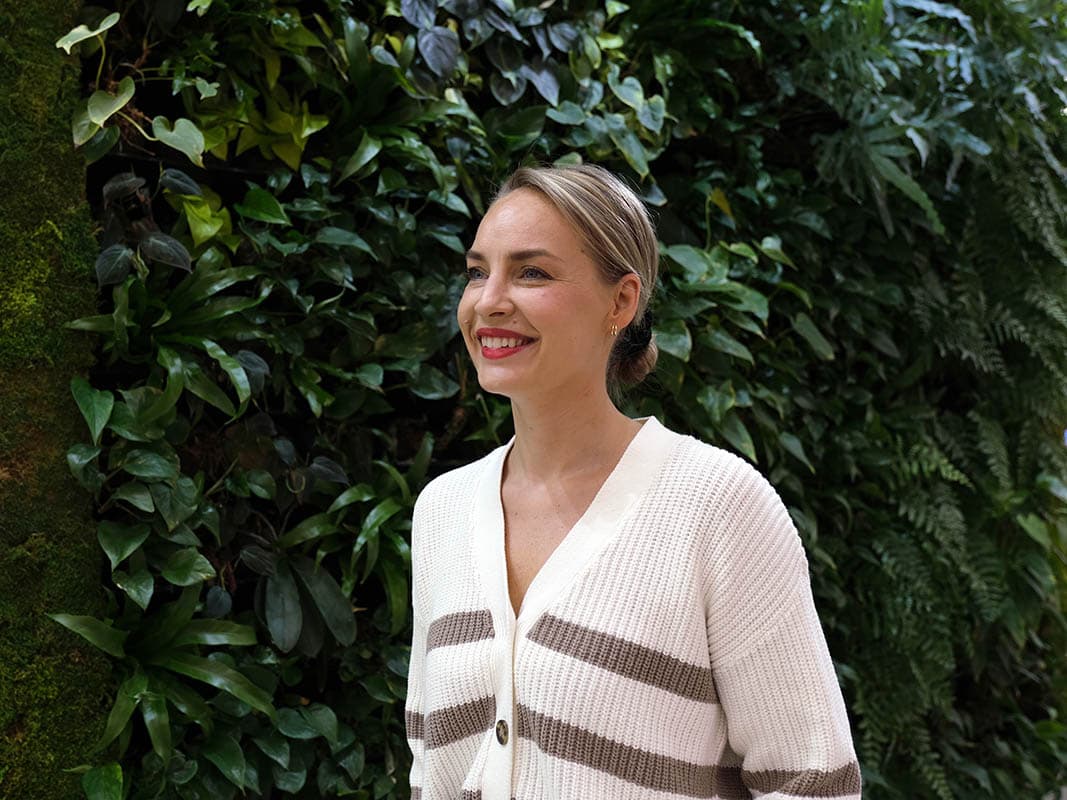 employee image Leena